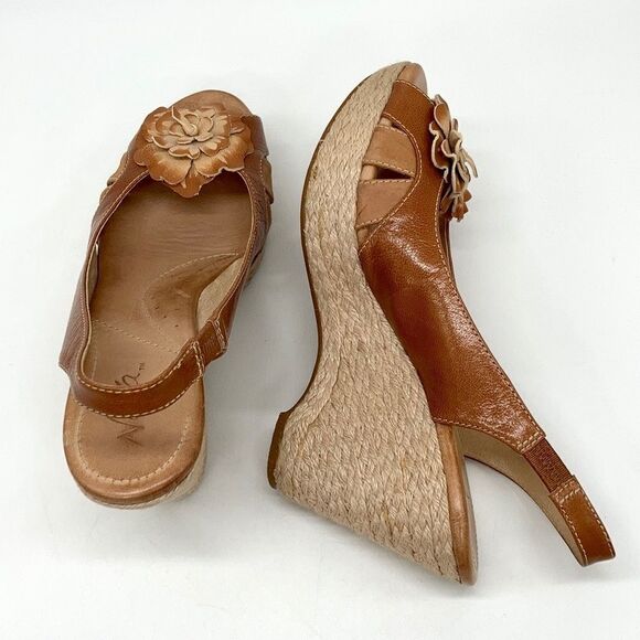 Naya ‘Coretta’ Wedge  - Picture 6 of 10